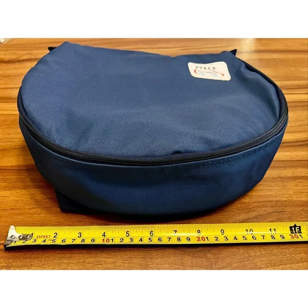 Vintage Pyrex Portables Round Insulated Bag With Cold/Hot Thermal Pockets